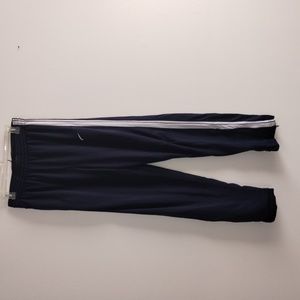 Men's Nike Basketball pants w/ zip at bottom